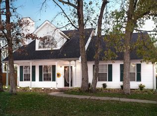 490 Forest Ridge Dr, La Vergne, TN 37086