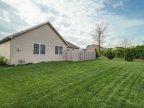 4th image of 1306 Golden Eagle Dr