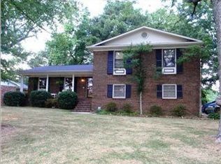 2285 Sherrlyn Dr S, Birmingham, AL 35226