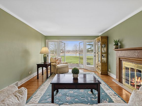 4th image of 1636 E Jonquil Ter