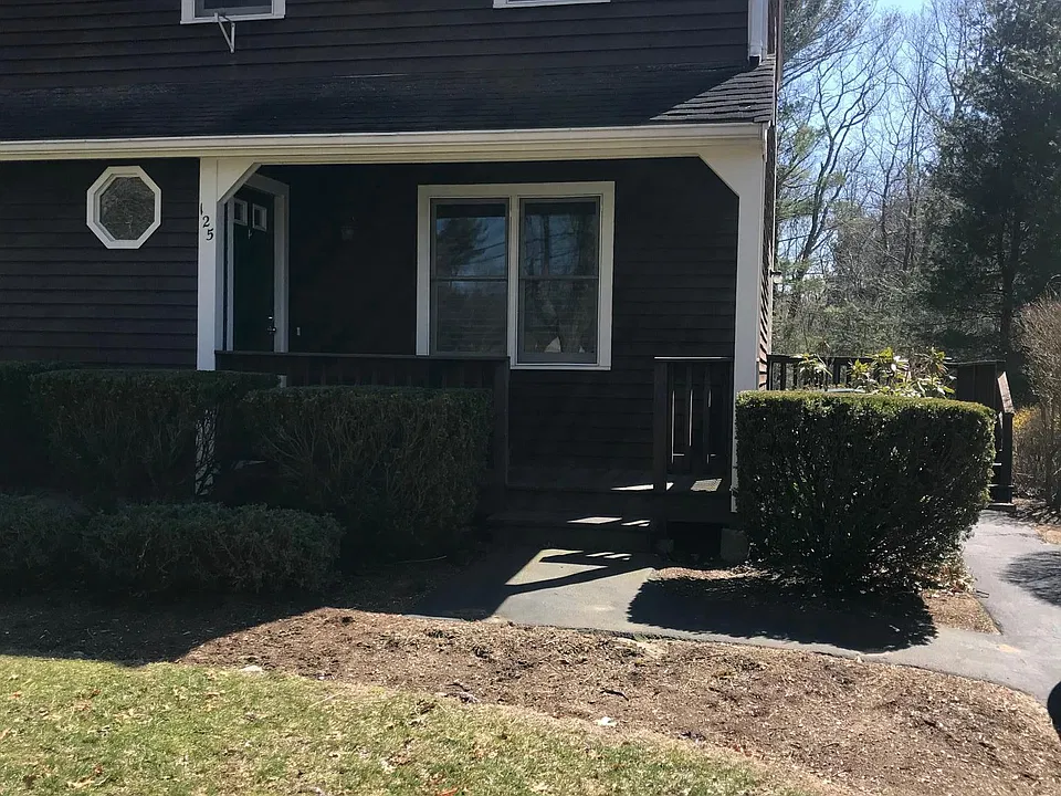125 Comfort St