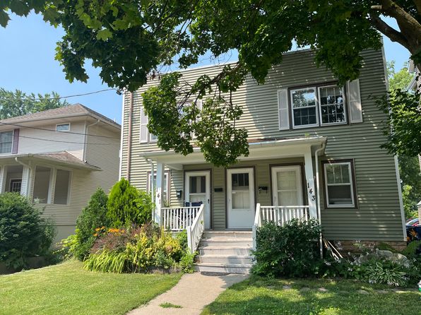 143 John St #2