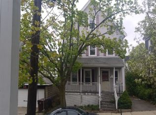 41 Henry St, Everett, MA 02149