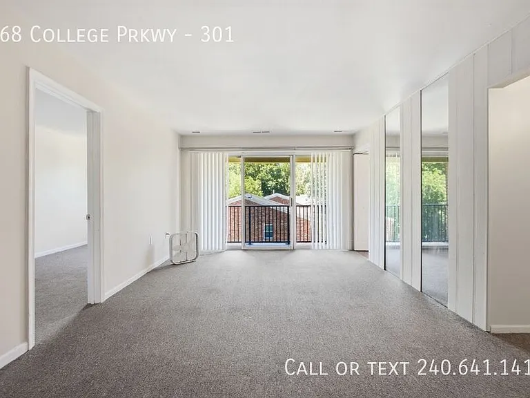 868 College Pkwy #301 — Photo 4