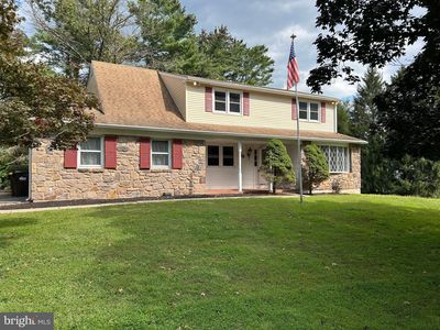 28 Brookdale Dr, Doylestown, PA, 18901