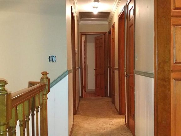 5th image of 1415 Kenwood Dr