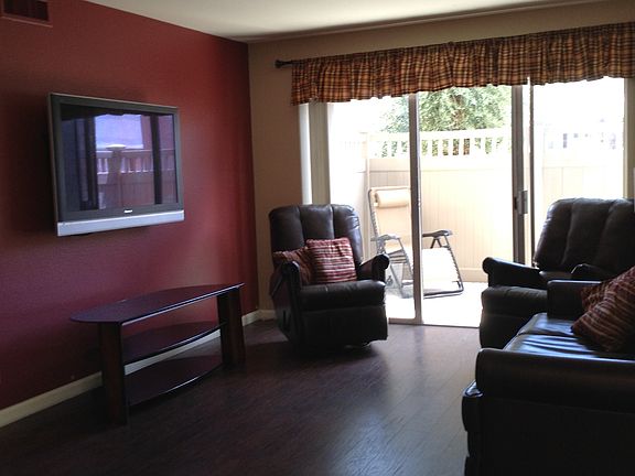 3rd image of 698 Oakmont Ave Unit 1309