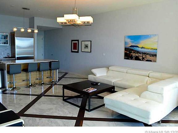 4th image of 2020 N Bayshore Dr APT 806