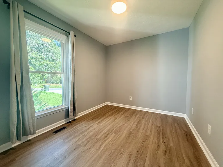 6720 Saint Julian Way — Photo 20