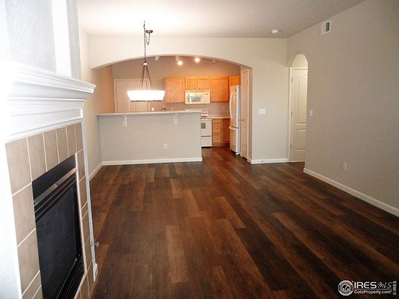4th image of 1406 Whitehall Dr Unit D
