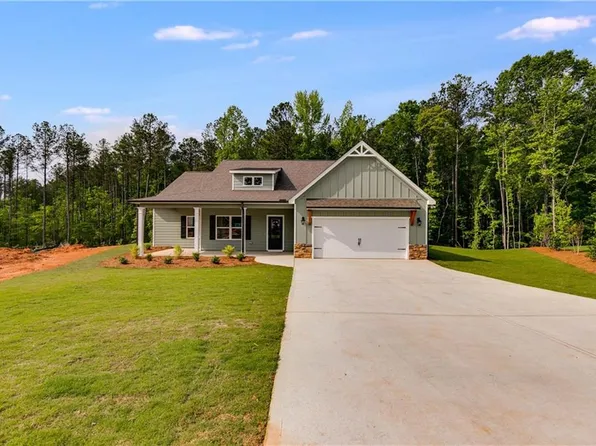 8981 Callaway Dr, Winston, GA 30170