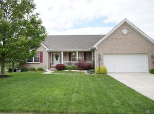 390 Bridle Creek Dr, Monroe, OH 45050