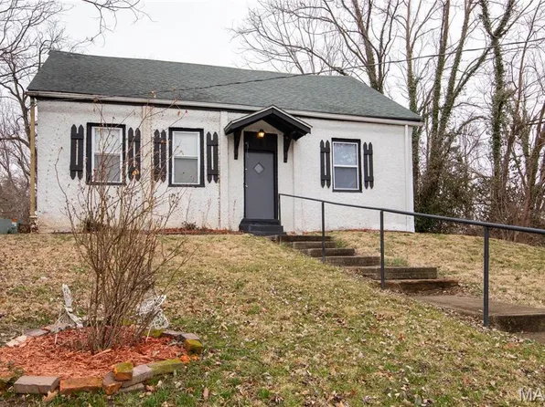 503 N 3rd St, Belleville, IL 62220