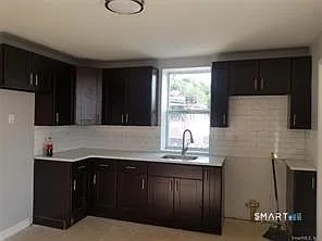 332 Baldwin St #2R Photo 1