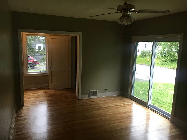 147 Fraser Ave #101 — Photo 3