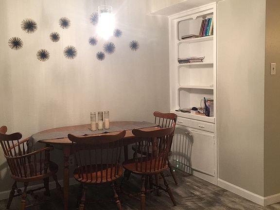 4th image of 1045 Shook Ave APT 109C