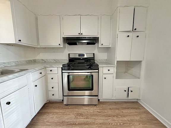 3rd image of 265 NW 79th St