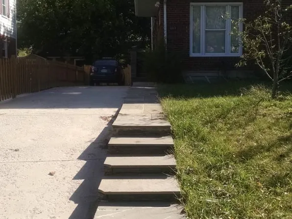 6907 Randolph Macon Dr, Alexandria, VA 22307