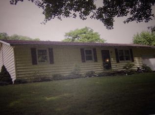 510 S Walnut St, Gnadenhutten, OH 44629
