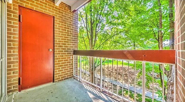 10850 Green Mountain Cir — Photo 2