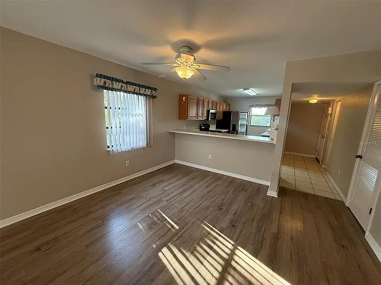 175 Kings Hwy #228 — Photo 5