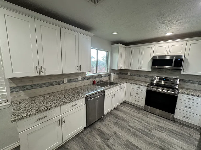 3227 Fern Rock Dr — Photo 3