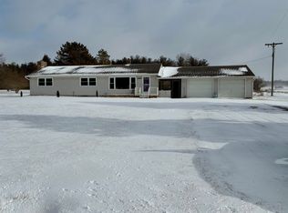 8993 S Morrice Rd, Morrice, MI 48857