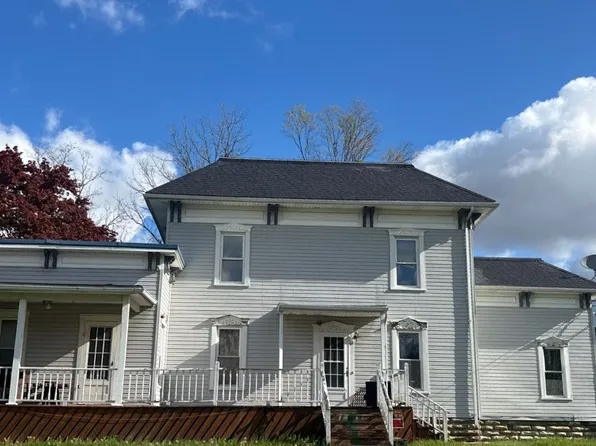 12 W Main St, North Fairfield, OH 44855