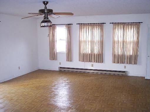 5th image of 621 N Washington Ave