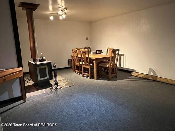 5th image of 75 W Aspen Dr