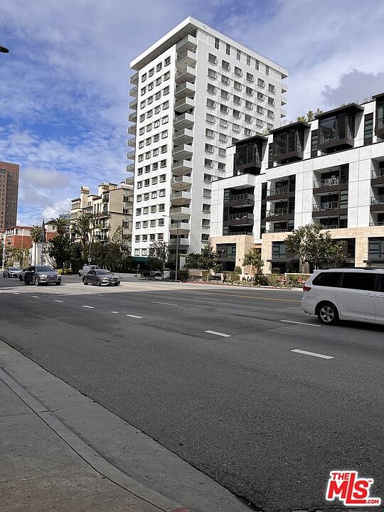 1st image of 10787 Wilshire Blvd APT 303