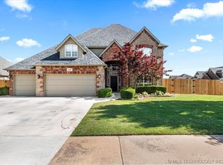 6205 Sawgrass Pl, Bartlesville, OK 74006