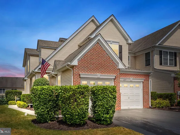 2317 S Whittmore St, Furlong, PA 18925