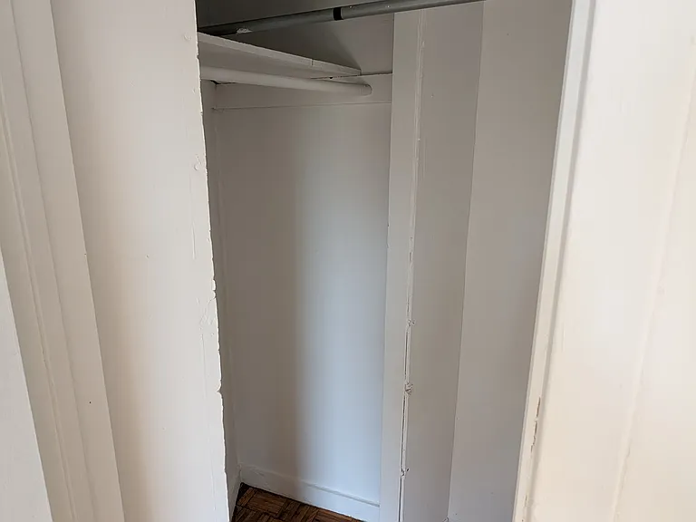 1727 2nd Ave #4FN — Photo 8