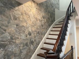 37 Marine Rd, Boston, MA 02127