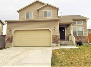 7418 N Ute Dr, Eagle Mountain, UT 84005