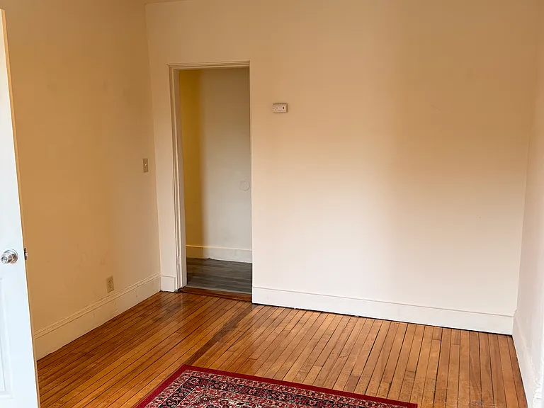 157 Winter St #8 — Photo 3