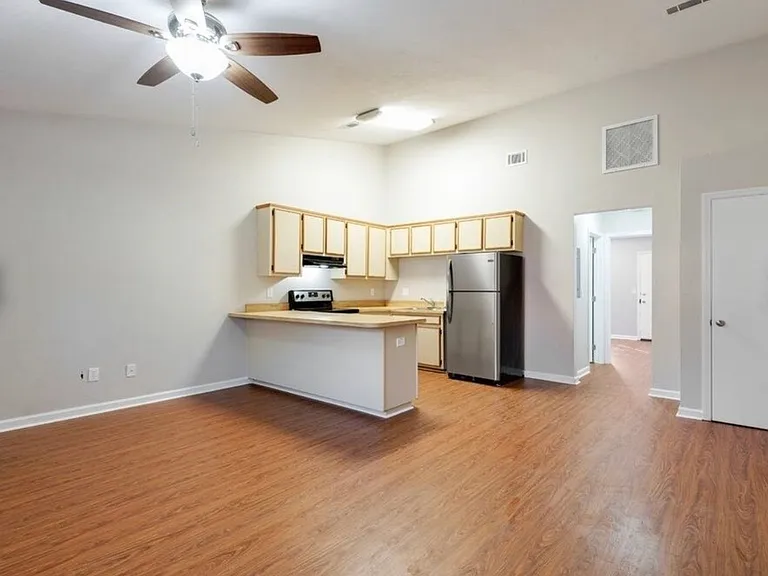 2312 Hartsfield Way #1 — Photo 2