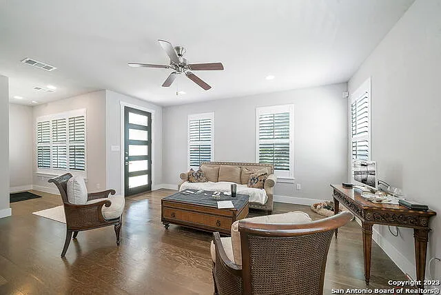223 Claremont Ave #101 — Photo 10
