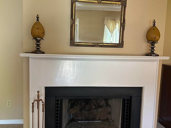 5th image of 2953 Massey Rd