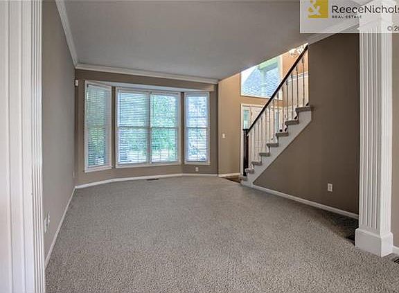 4th image of 8222 W 127th Pl