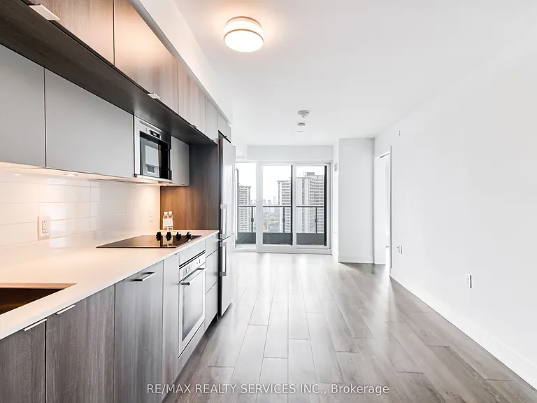 585 Bloor St E #2321 — Photo 9