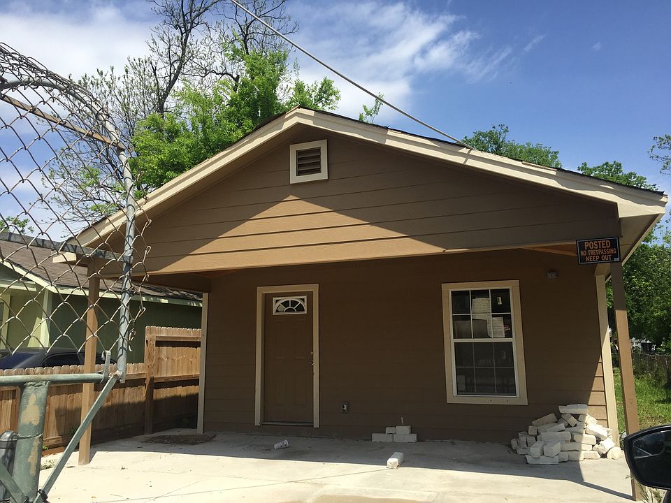 1st image of 3027 Tampico St