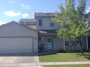 1402 Misty Dr, Hermiston, OR 97838