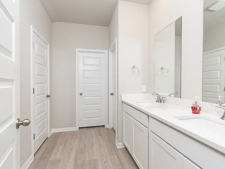 17108 Lomond Way — Photo 24