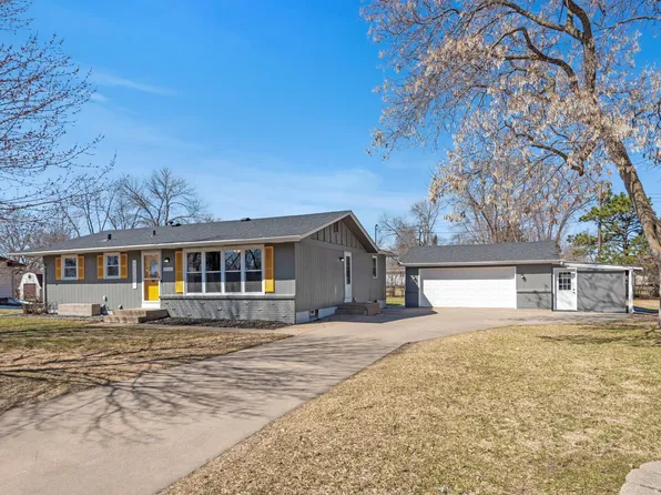 10525 Rhode Island Ave N, Brooklyn Park, MN 55445