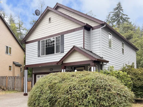 38783 Redwood St, Sandy, OR 97055