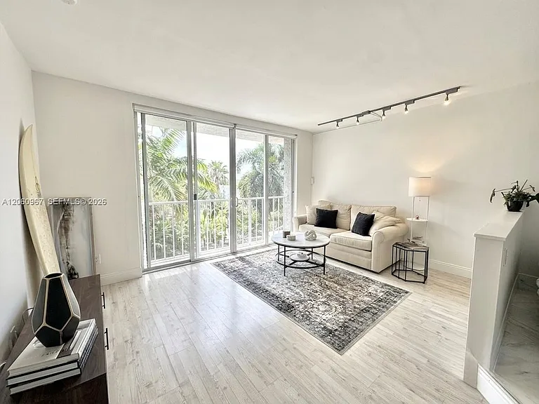 800 West Ave #632 — Photo 8