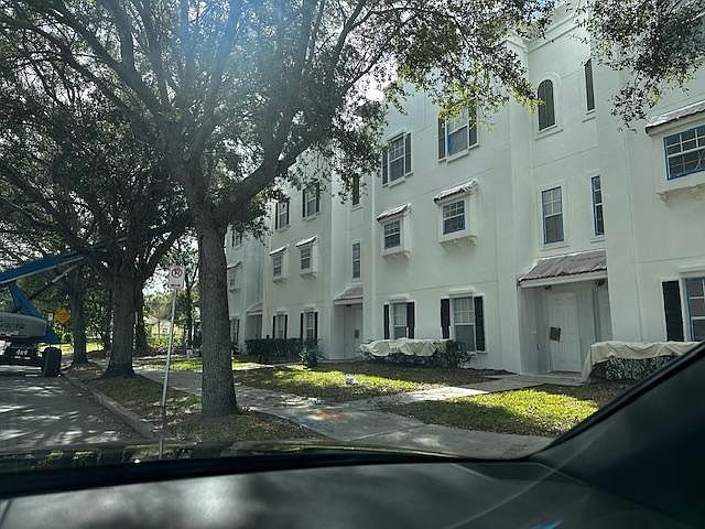 1st image of 238 N Glenwood Ave