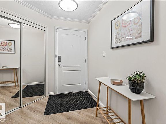 5th image of 9938 104th St NW #206